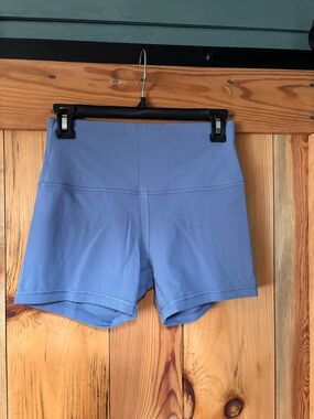 Lululemon Align  High Rise Short 4”